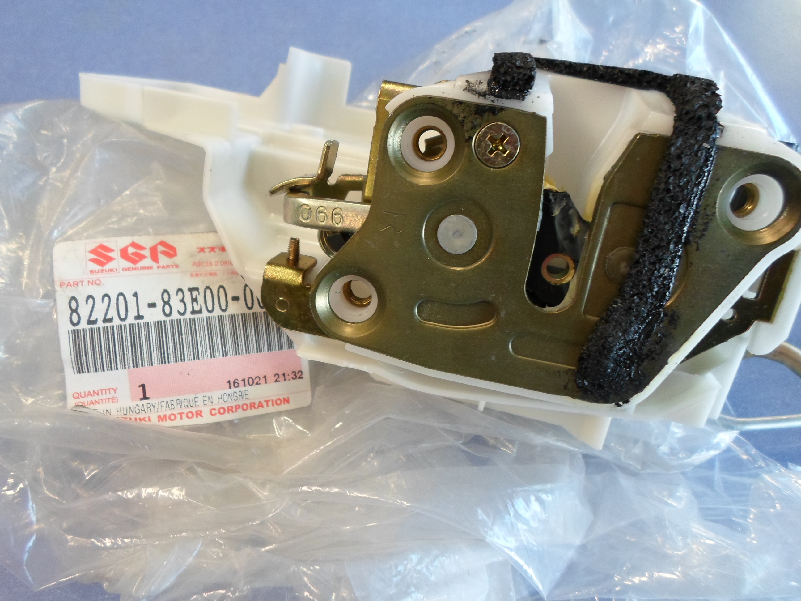 Ajt�z�r els� jobb mechanikus Suzuki WagonR+ 2000-2004, gy�ri