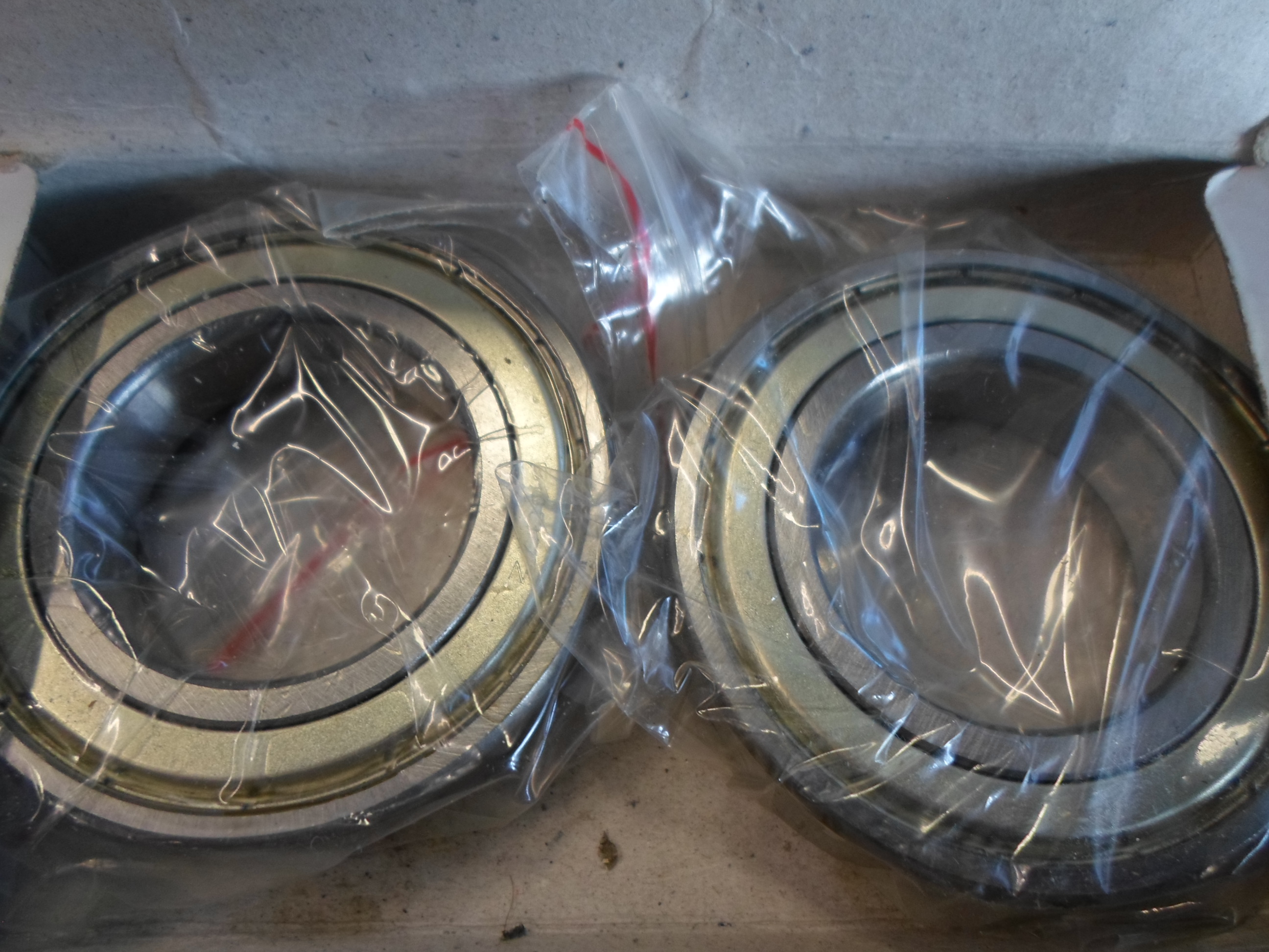 Ker�kcsap�gy k�szlet els� Maruti 800