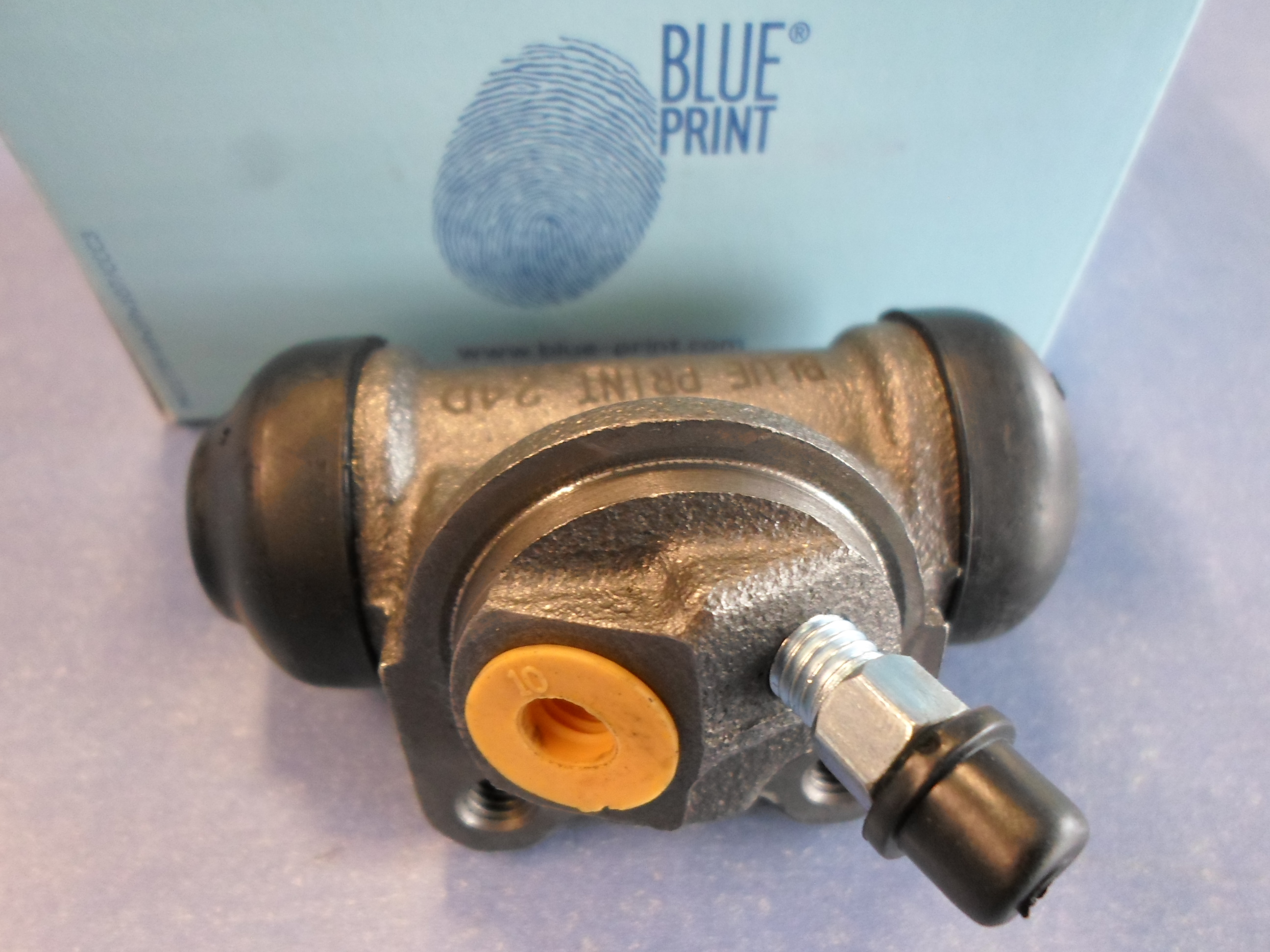 F�kmunkahenger h.jobb Suzuki Swift Sedan 4a. 1997-2003