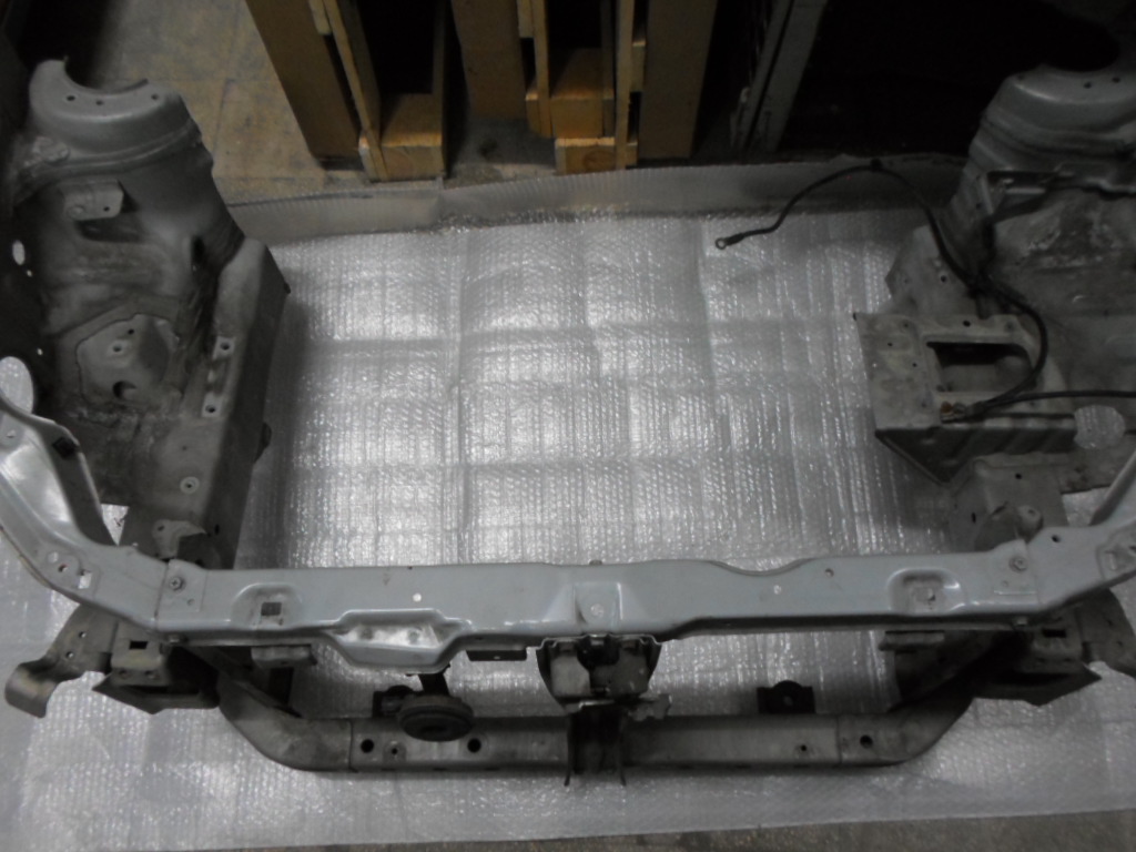 Homlokfal, doblemez, v�zny�lv�ny Suzuki Liana 1.3-1.6 2001-2005,