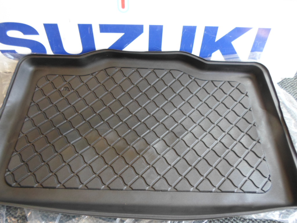 Csomagt�r t�lca, Swift 2024-t�l,