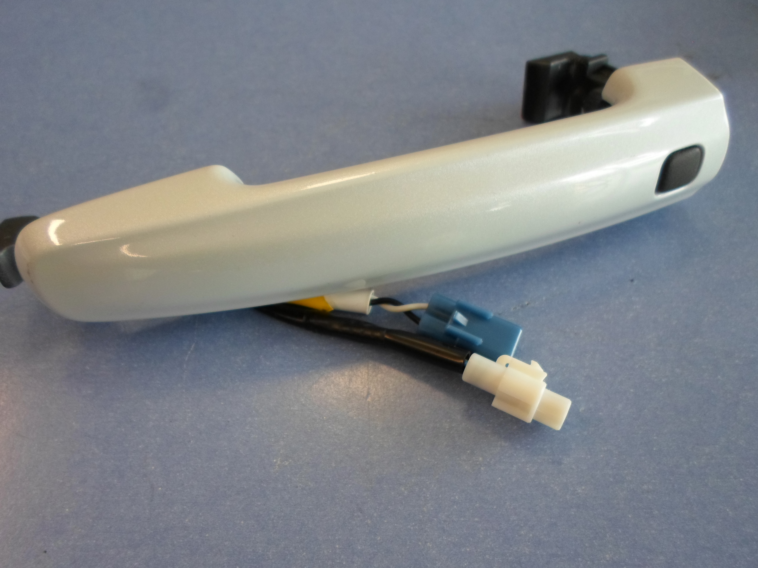 Kilincs kls els ( nyomgombos ) Suzuki Vitara 2015- gyri