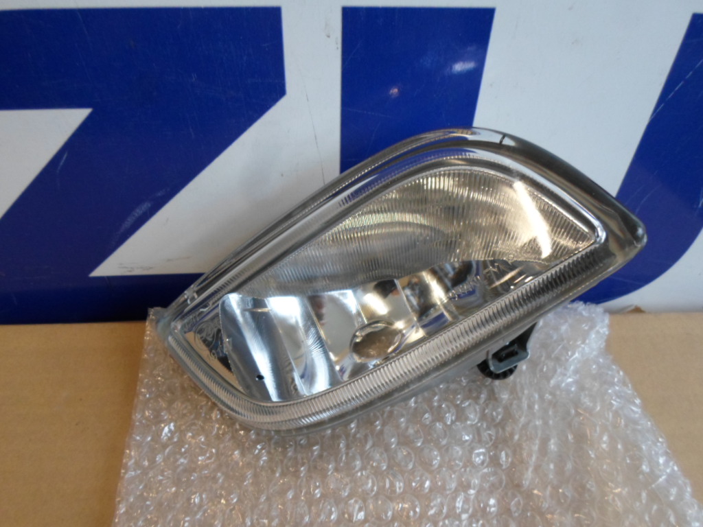 K�dl�mpa els� jobb Suzuki Liana 2004-, gy�ri