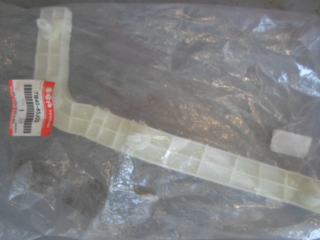 L�kh�r�t� oldaltart� bal h�ts� Grand Vitara 2006-,gy�ri