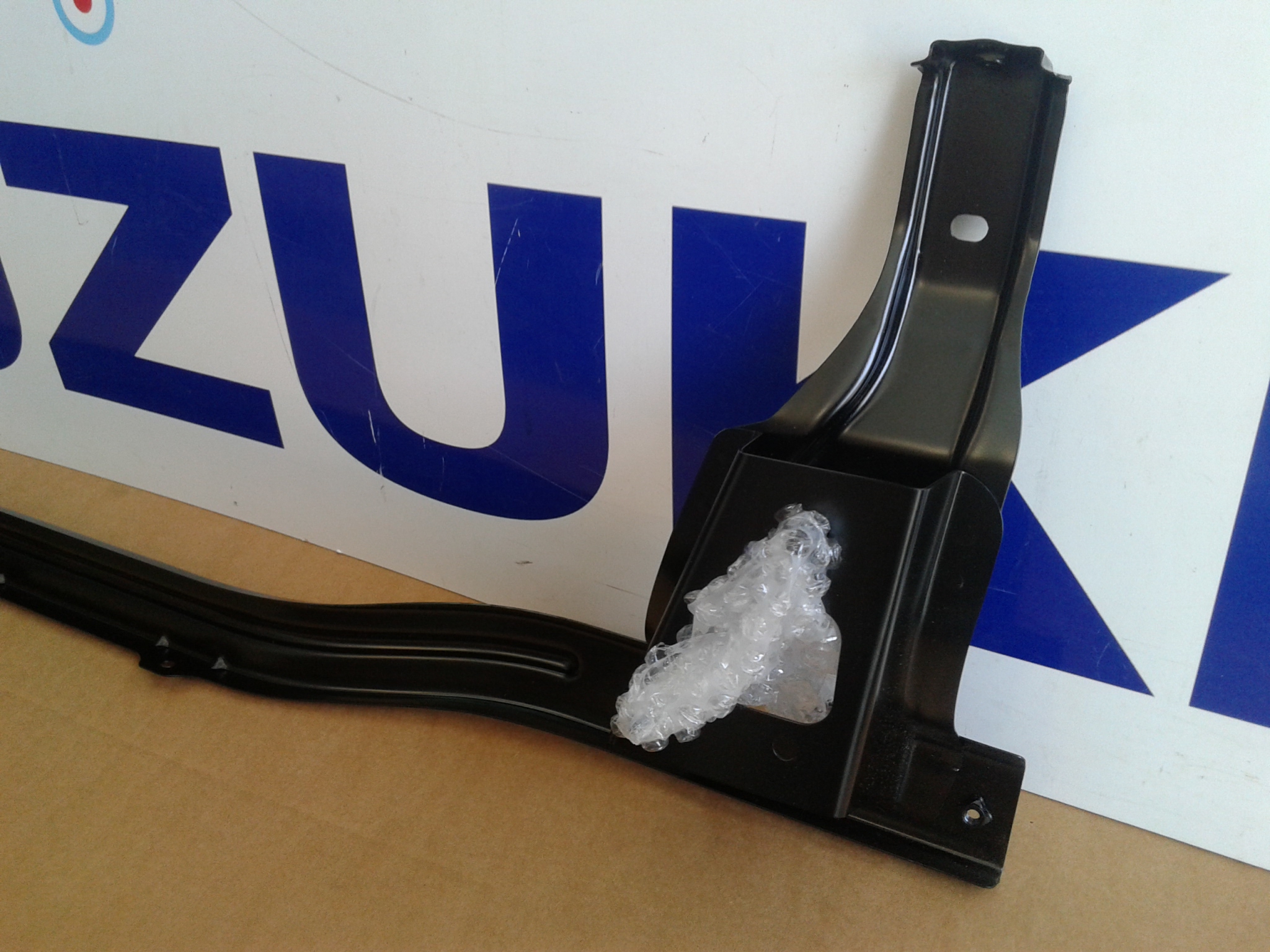 L�kh�rit� tart�vas h�ts� Suzuki Swift 3-5a 1997-2003,gy�ri