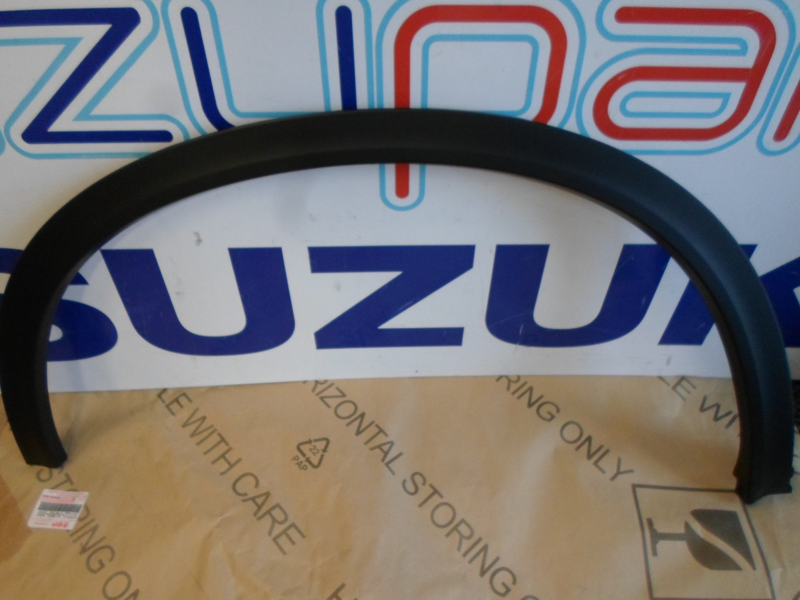 S�rv�d� sz�les�t�s  b.h Vitara 2015-, gy�ri