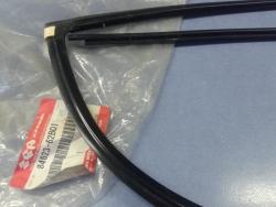 Szigetel� gumi csomagt�rajt� �veg Swift -2003,gy�ri