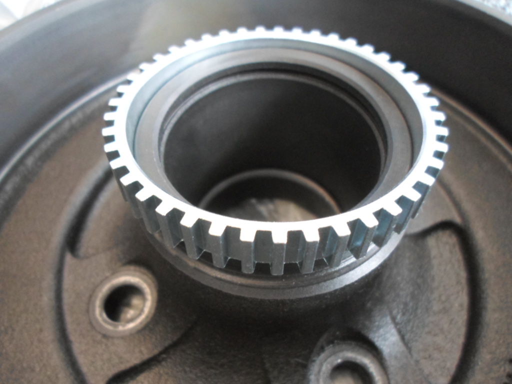 ABS gy�r� h�ts� Suzuki Ignis, WagonR+ , 