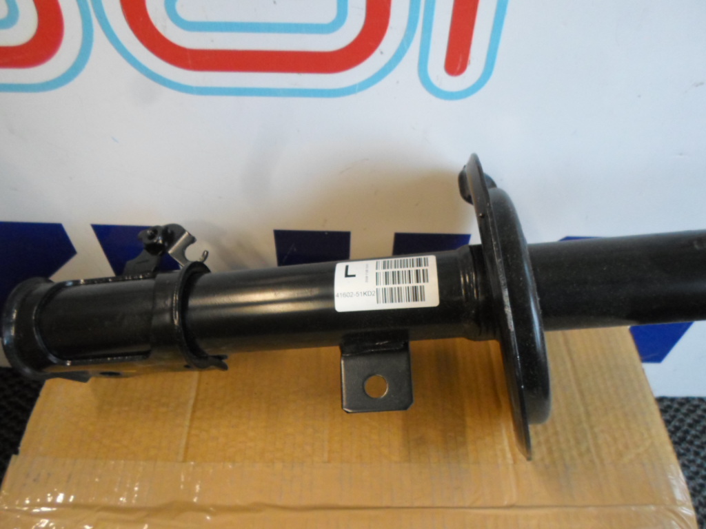 Leng�scsillap�t� els� bal Splash Diesel, gy�ri