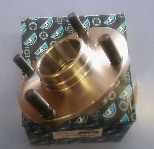 Ker�kcsap�gy h�ts� Suzuki Swift Sedan 1989-2002-ig