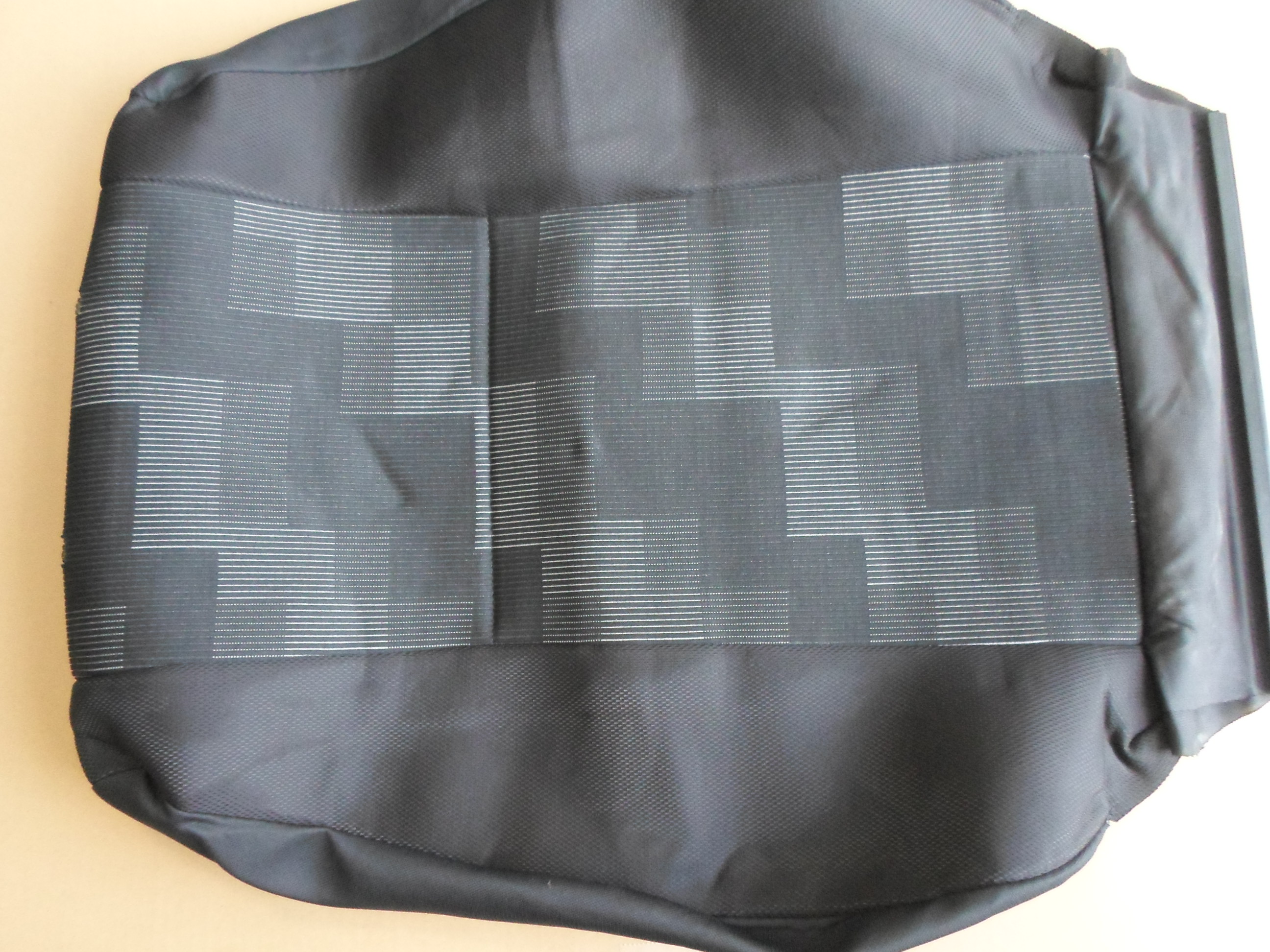 �l�sk�rpit h�tt�mla vezet��l�s Suzuki Grand Vitara 2006-2013, gy�ri